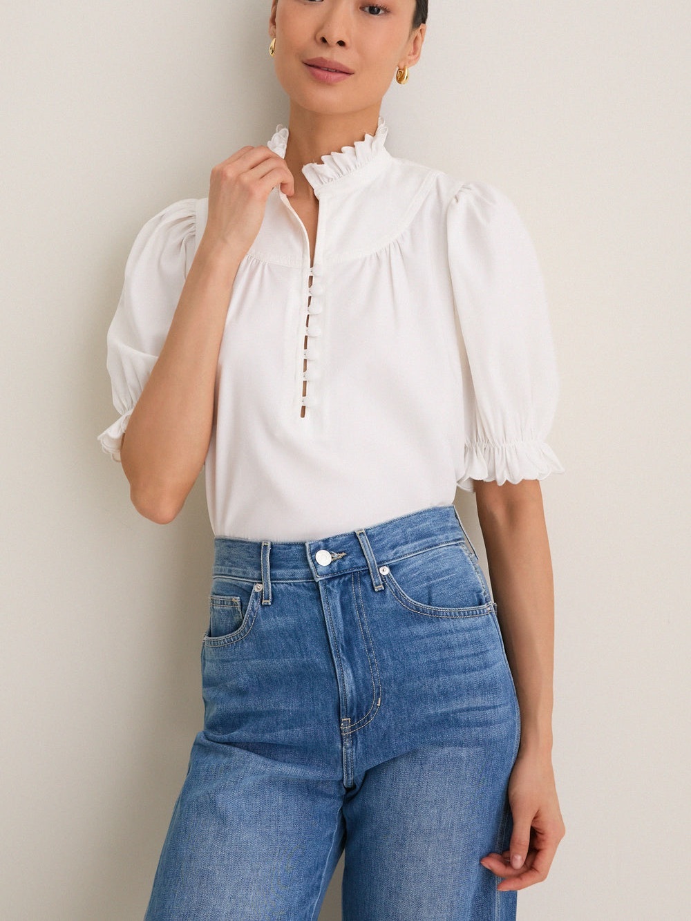 Pomander Place White Selena Ruffle Collar Puff Sleeve Blouse